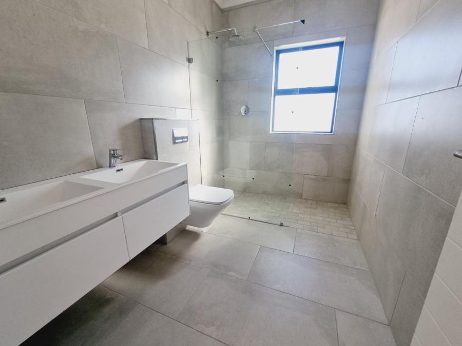 4 Bedroom Property for Sale in Sandown Western Cape